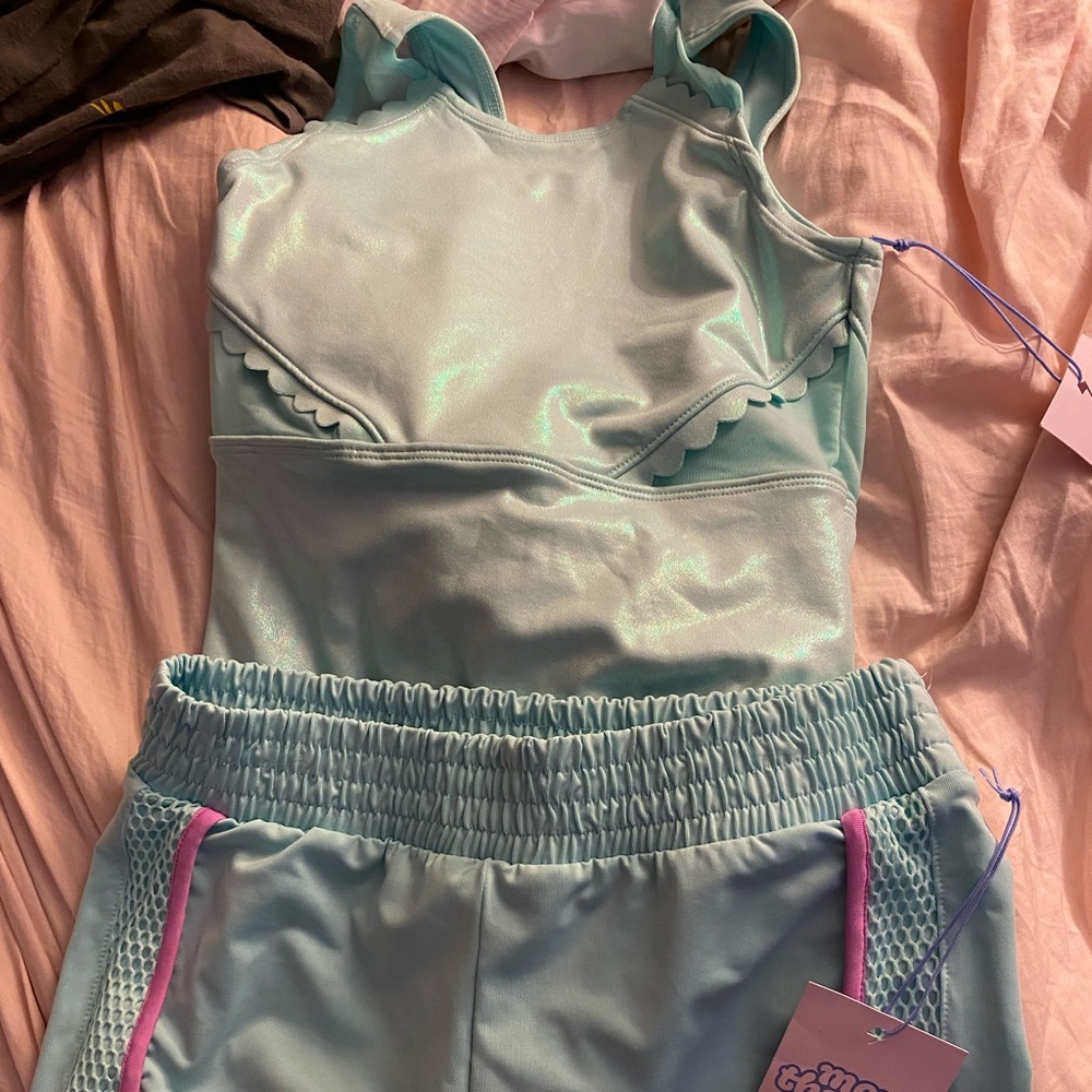 More than magic Body suit and shorts